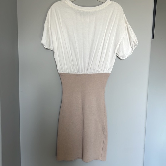 Casual Zara dress - Picture 2 of 2